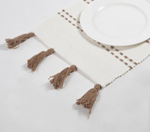 Handwoven Cotton Minimal Umber Tasseled Placemats (Set of 4)